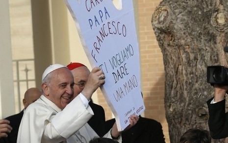 papa Francesco alla Parrocchia San Tommaso apostolo all'Infernetto