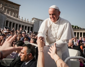 Pasqua 2014 con Papa Francesco. Gli appuntamenti della Settimana Santa su TV2000